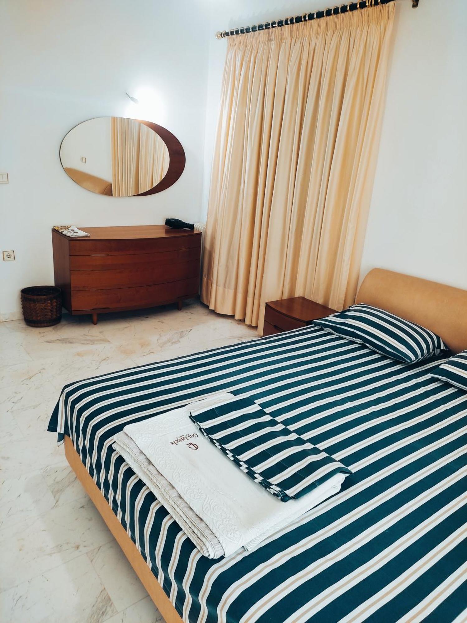 Olympia House Villa *